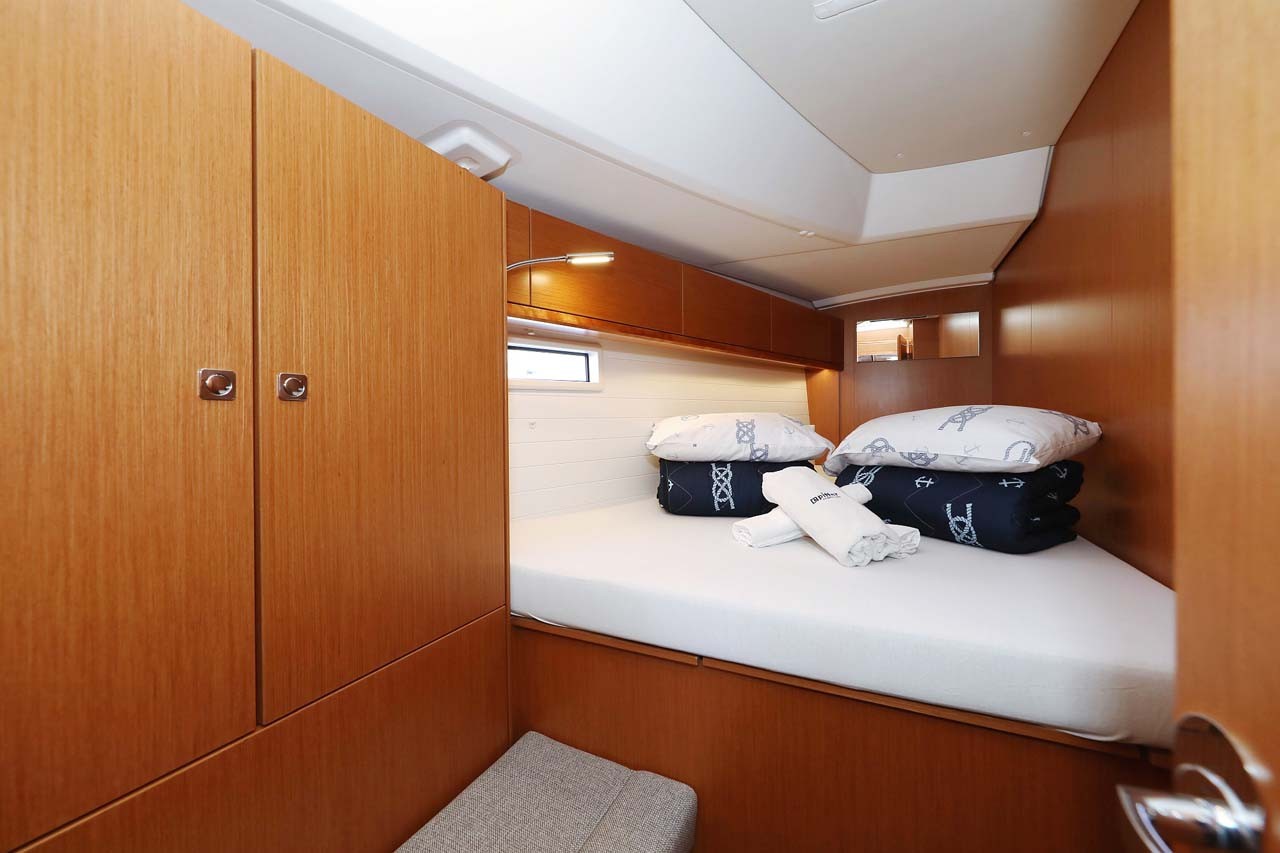 Bavaria Cruiser 46 Style, Cala Mawa | Yachtcharter Kroatien