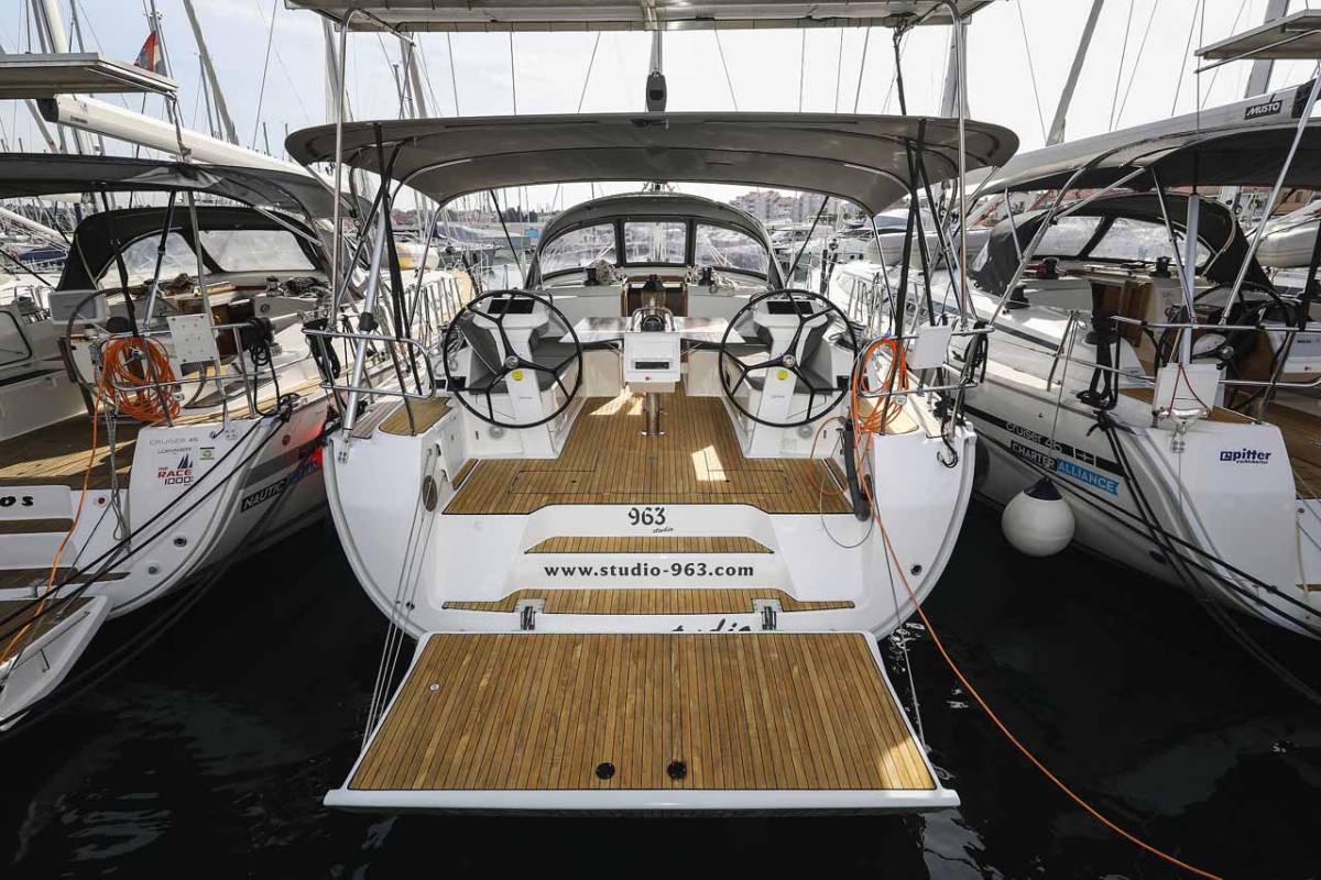 Bavaria Cruiser 46 Style, Studio 963 | Yacht Charter Croatia