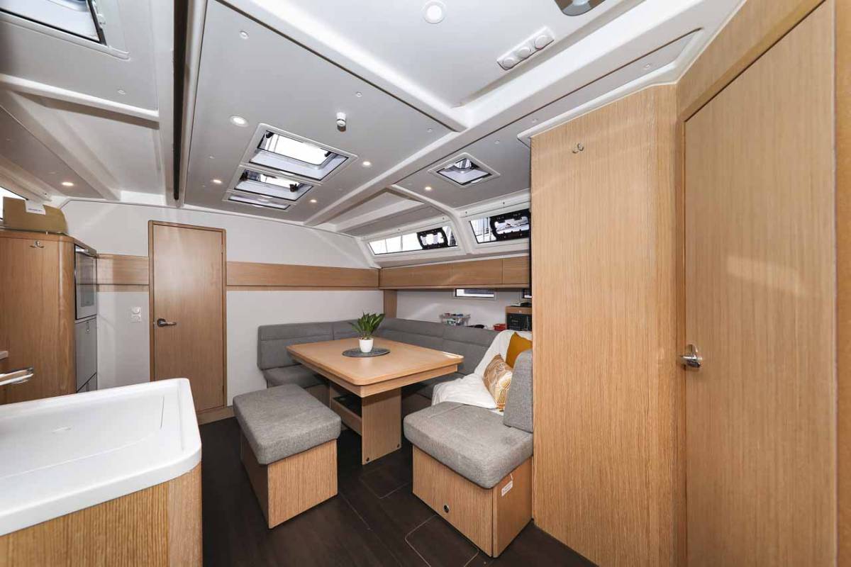 Bavaria Cruiser 46 Style, Studio 963 | Yacht Charter Croatia