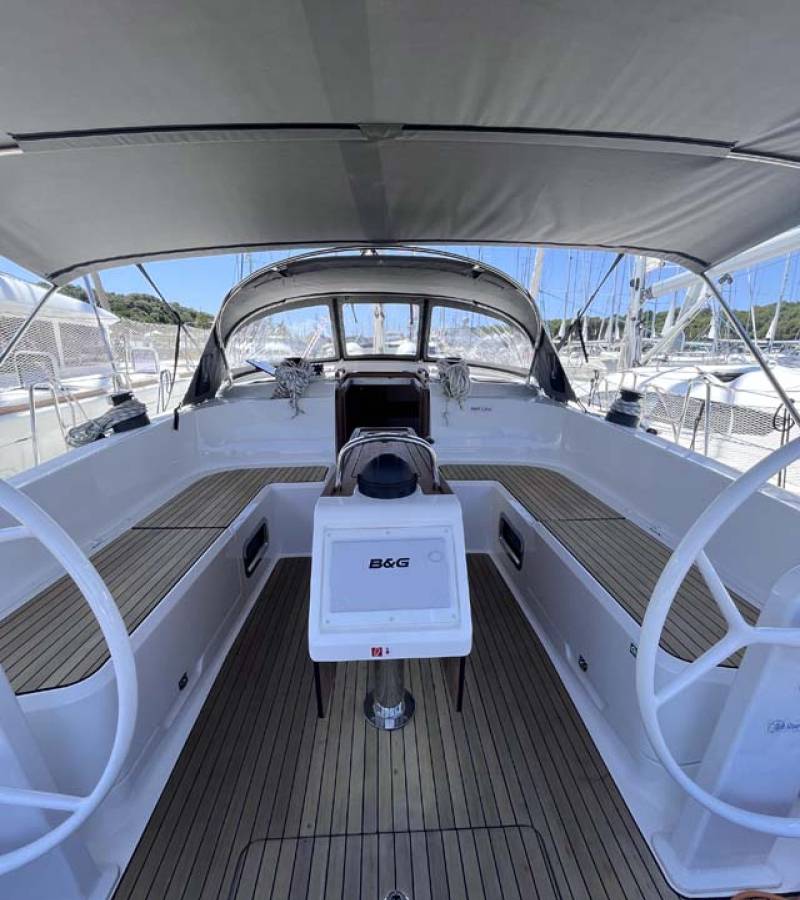 Bavaria Cruiser 46 Style, Tesorino | Yacht Charter Croatia
