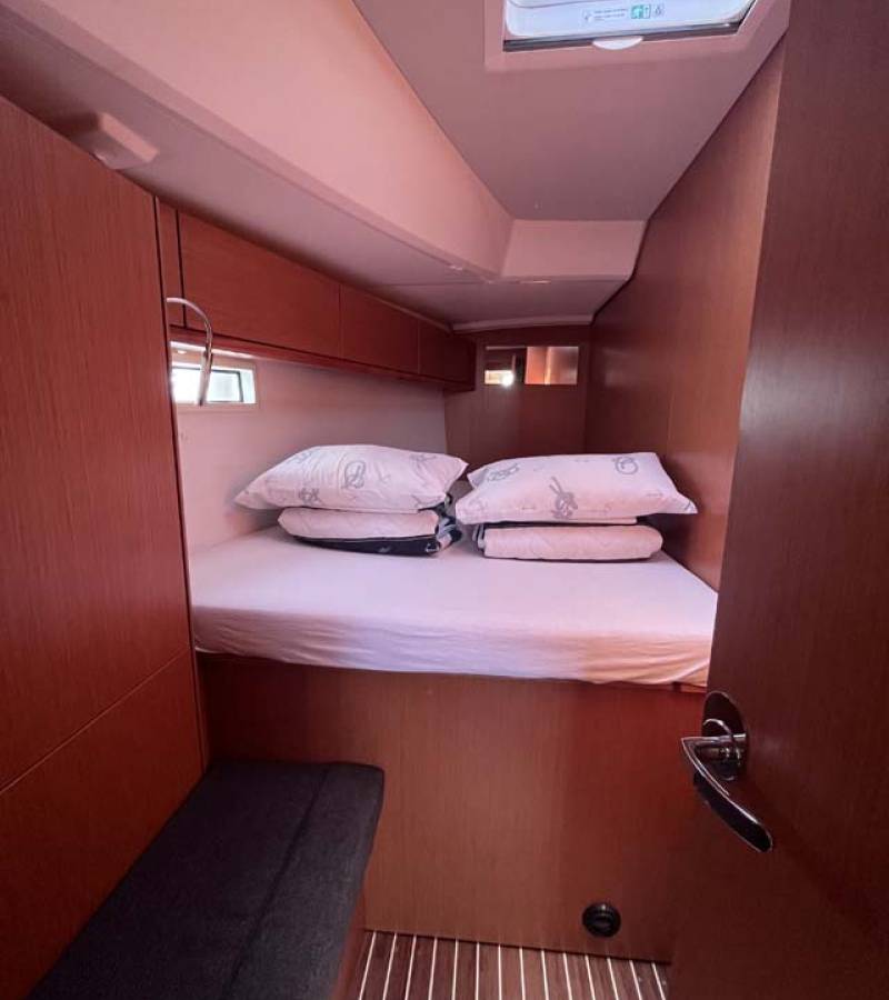 Bavaria Cruiser 46 Style, Tesorino | Yacht Charter Croatia