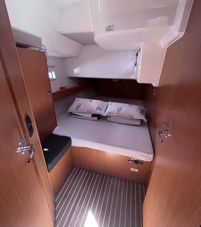 Bavaria Cruiser 46 Style, Tesorino | Yacht Charter Croatia