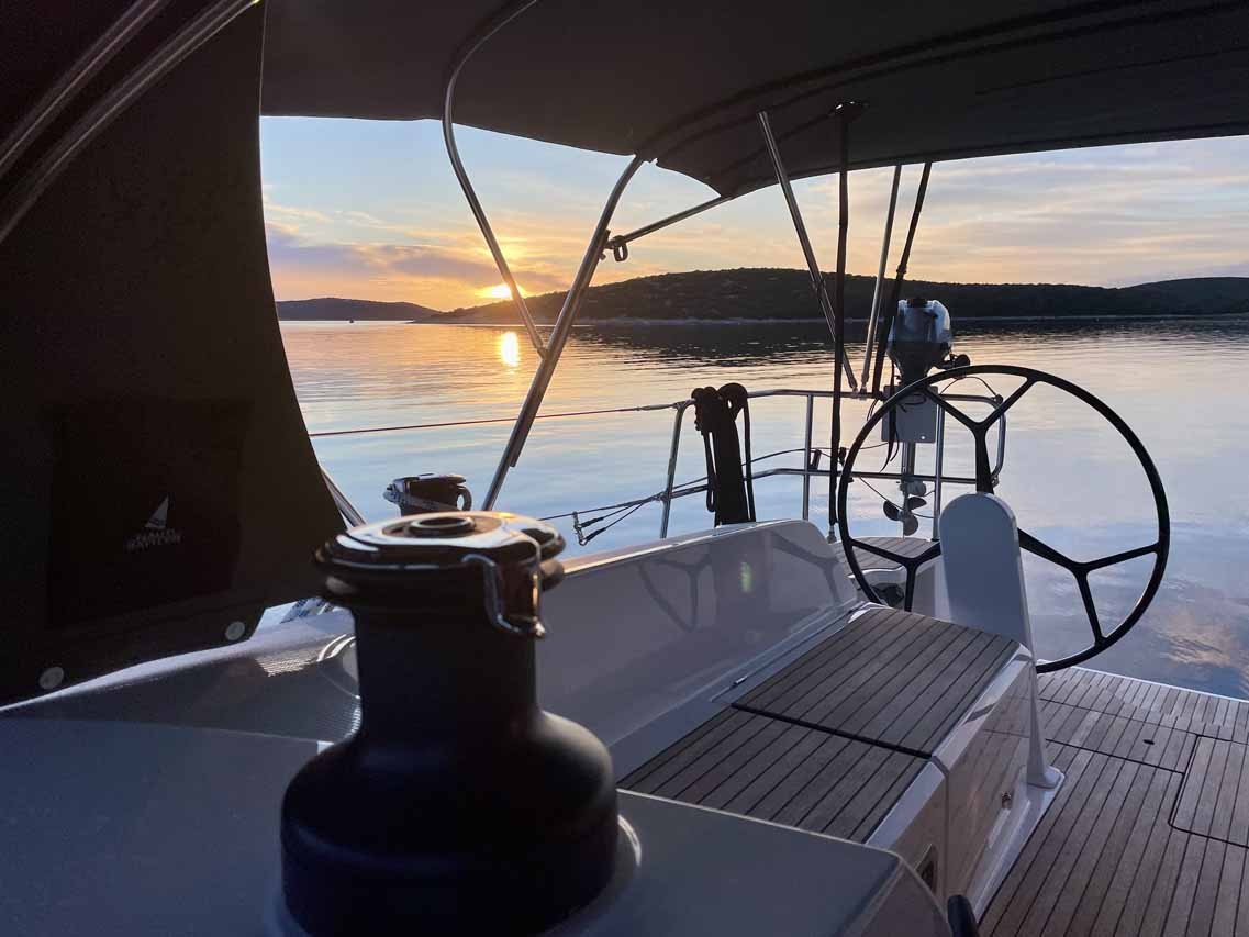 Bavaria Cruiser 46 Style, Cataleya | Yacht Charter Croatia