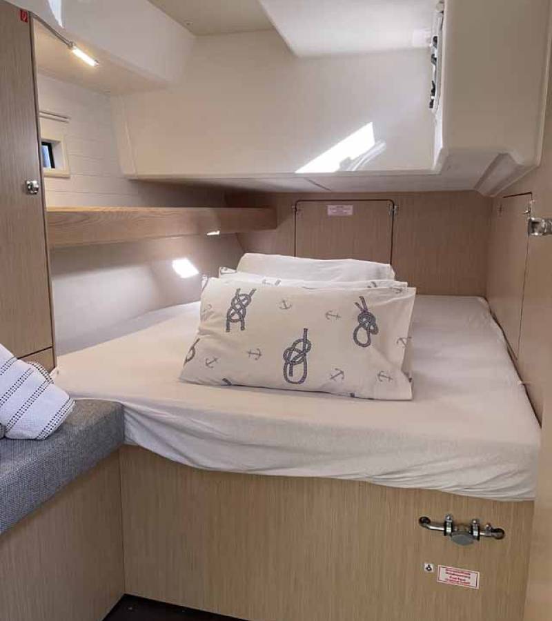 Bavaria Cruiser 46 Style, Cataleya | Yacht Charter Croatia