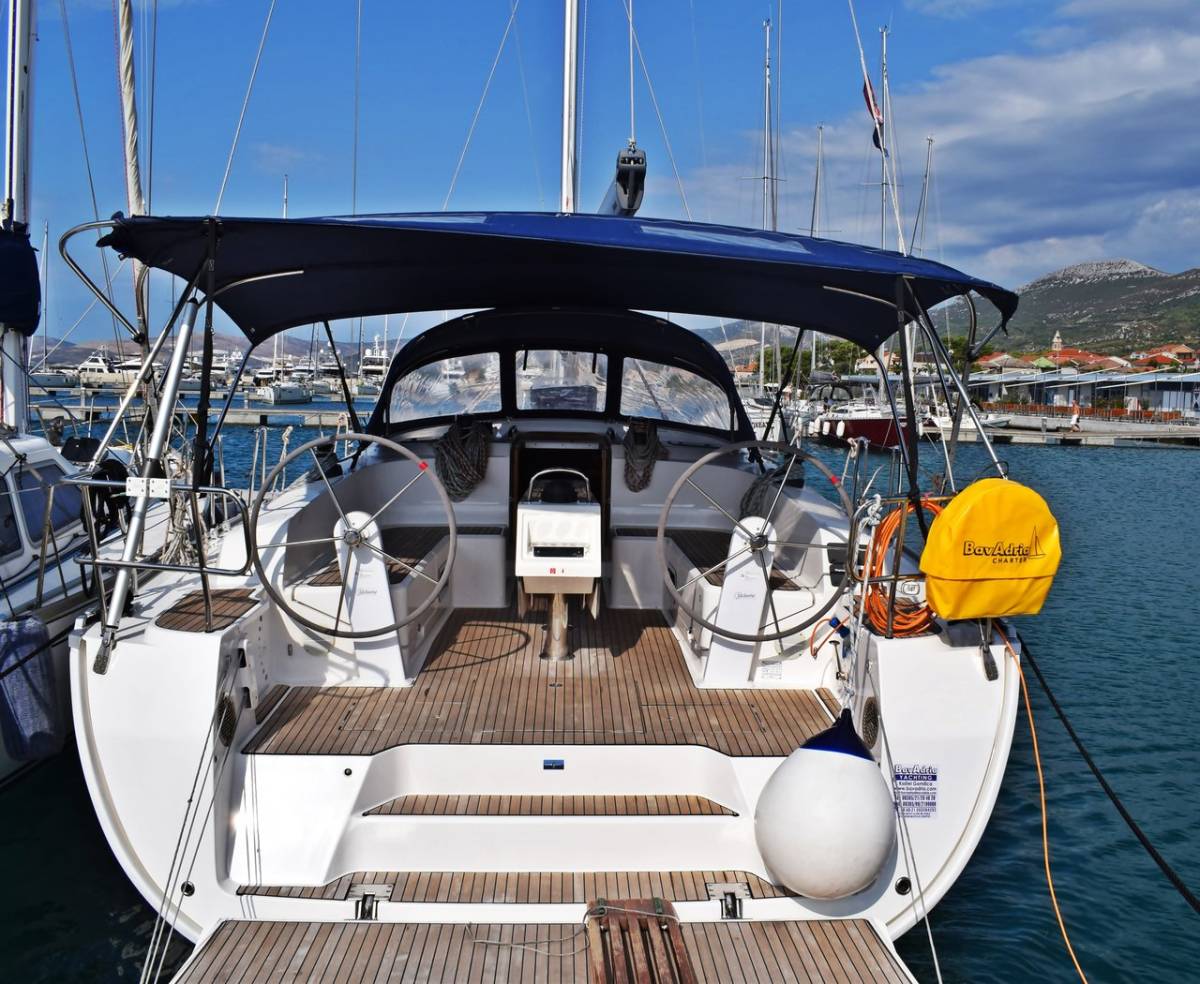 Bavaria Cruiser 46, Lovrečina | Yacht Charter Croatia