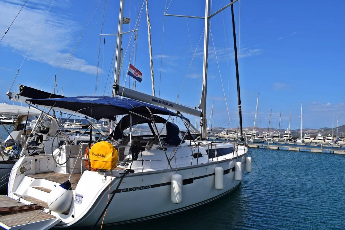 Bavaria Cruiser 46, Lovrečina | Yacht Charter Croatia