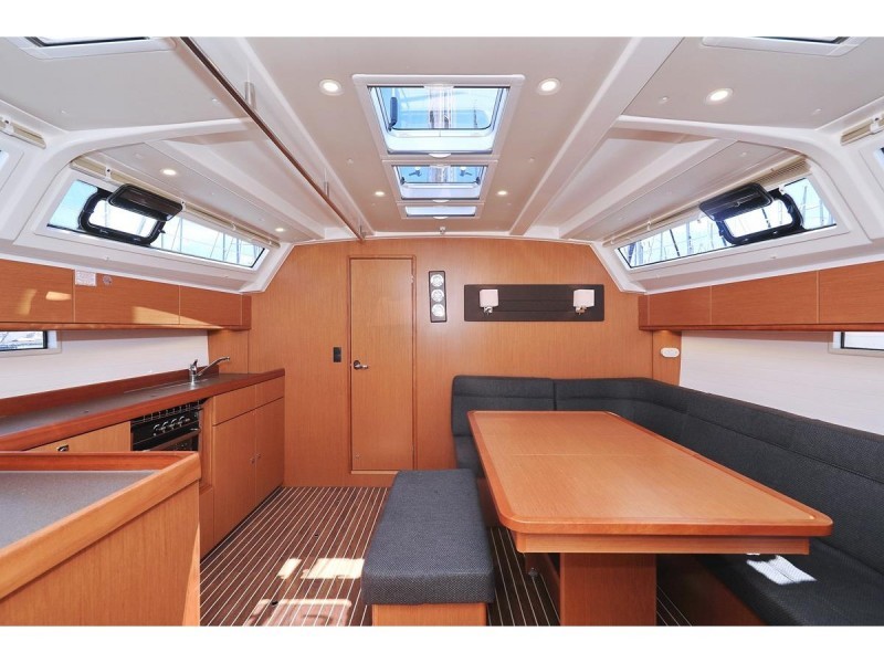Bavaria Cruiser 46, Angel | Yacht Charter Croatia