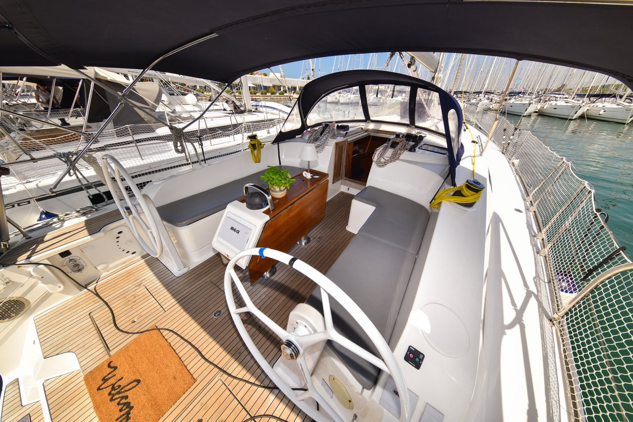 Bavaria Cruiser 46, Paola | Yacht Charter Croatia