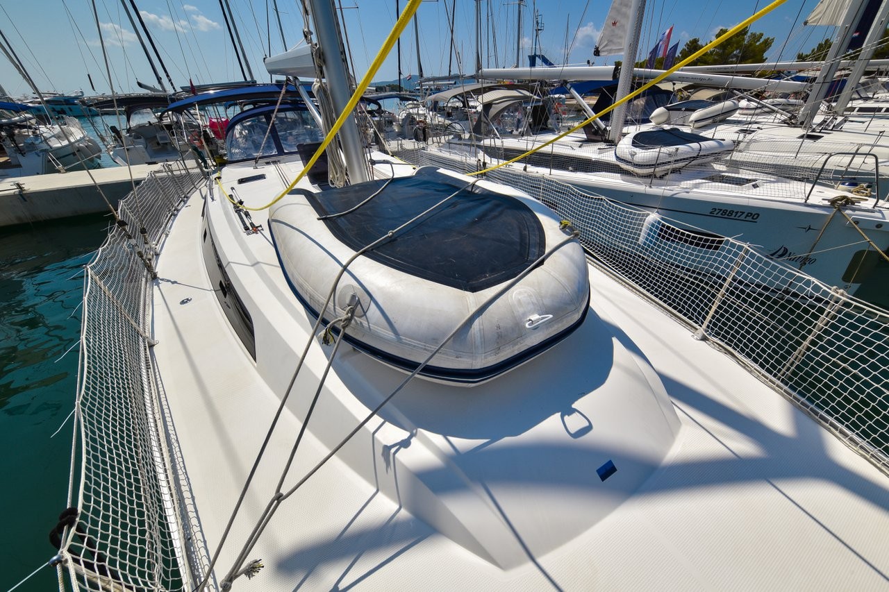 Bavaria Cruiser 46, Paola | Yacht Charter Croatia