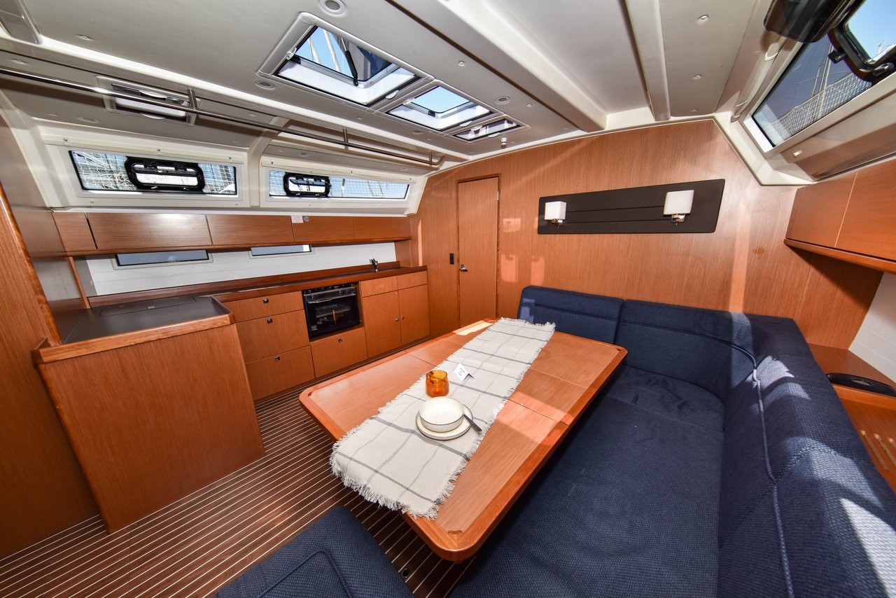 Bavaria Cruiser 46, Paola | Yacht Charter Croatia