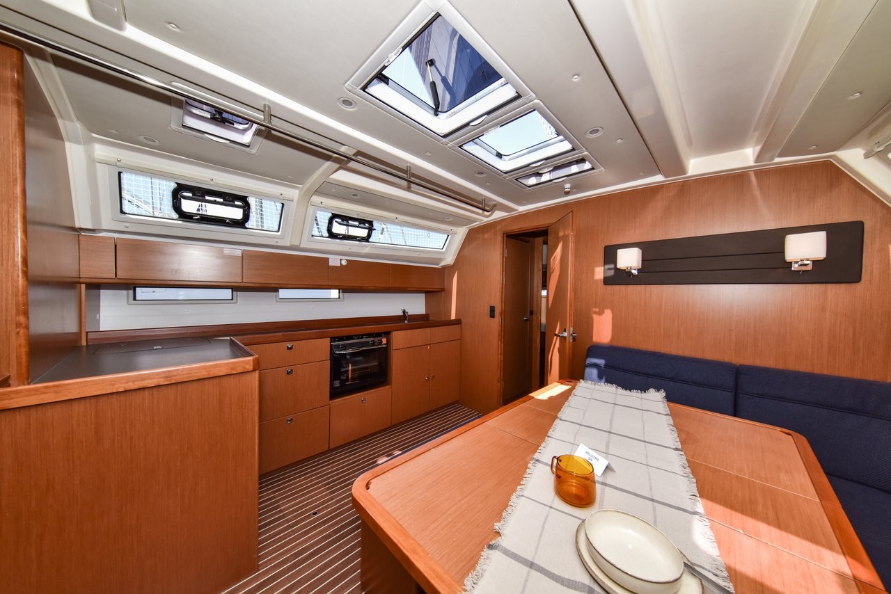 Bavaria Cruiser 46, Paola | Yacht Charter Croatia