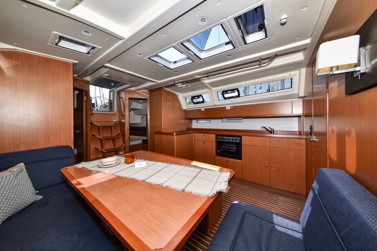 Bavaria Cruiser 46, Paola | Yacht Charter Croatia