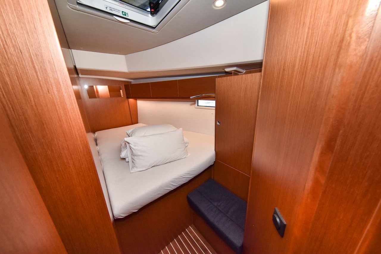 Bavaria Cruiser 46, Paola | Yacht Charter Croatia
