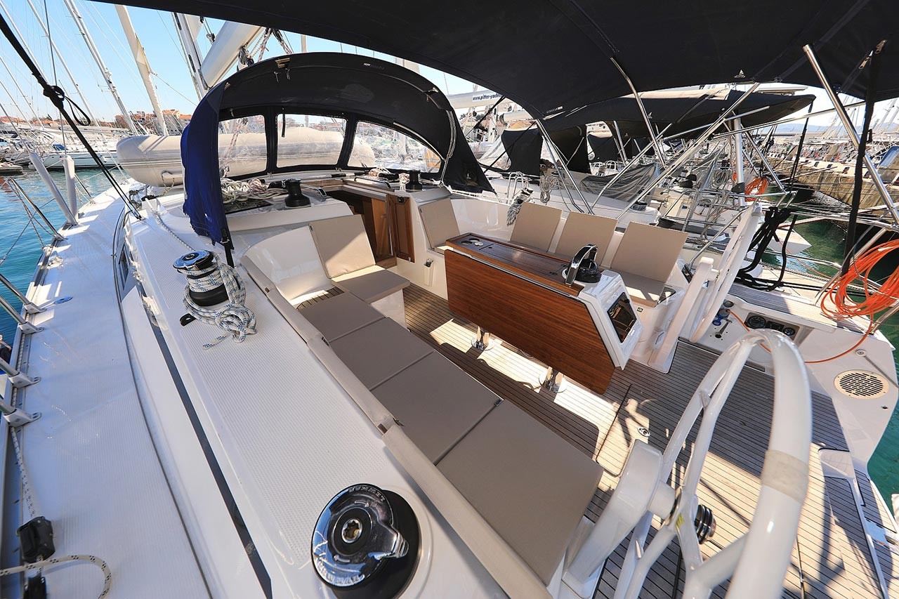 Bavaria Cruiser 46, Sirius | Yacht Charter Croatia