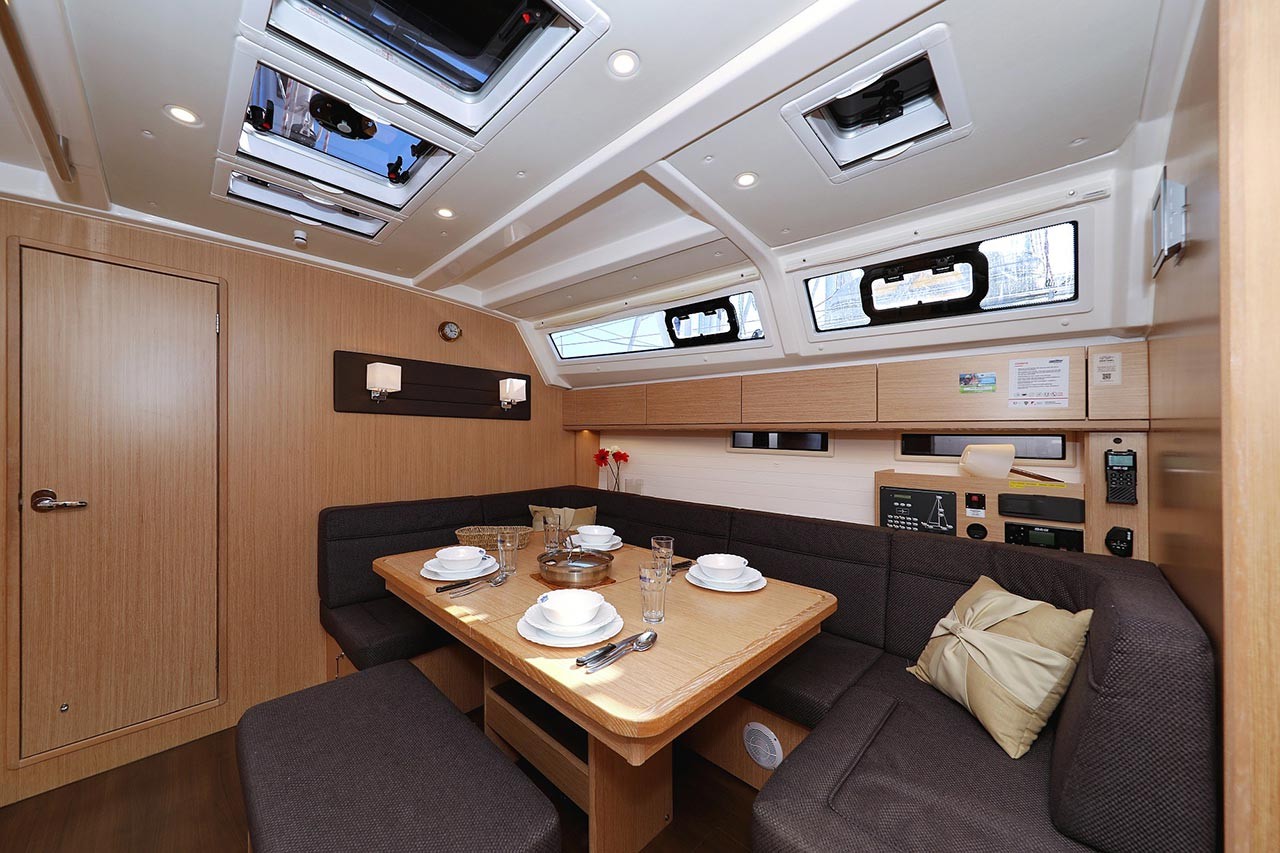 Bavaria Cruiser 46, Sirius | Yacht Charter Croatia