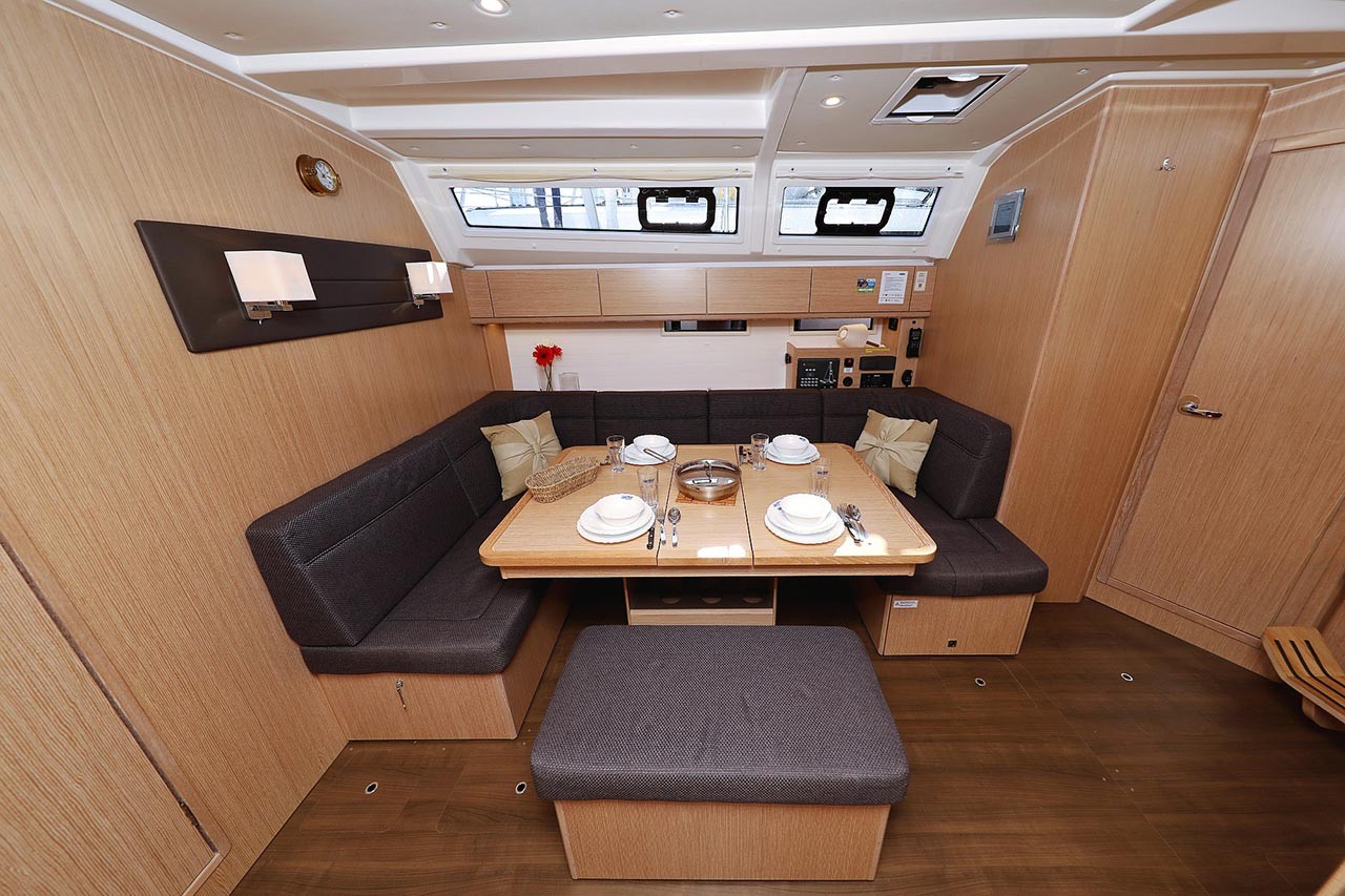 Bavaria Cruiser 46, Sirius | Yacht Charter Croatia