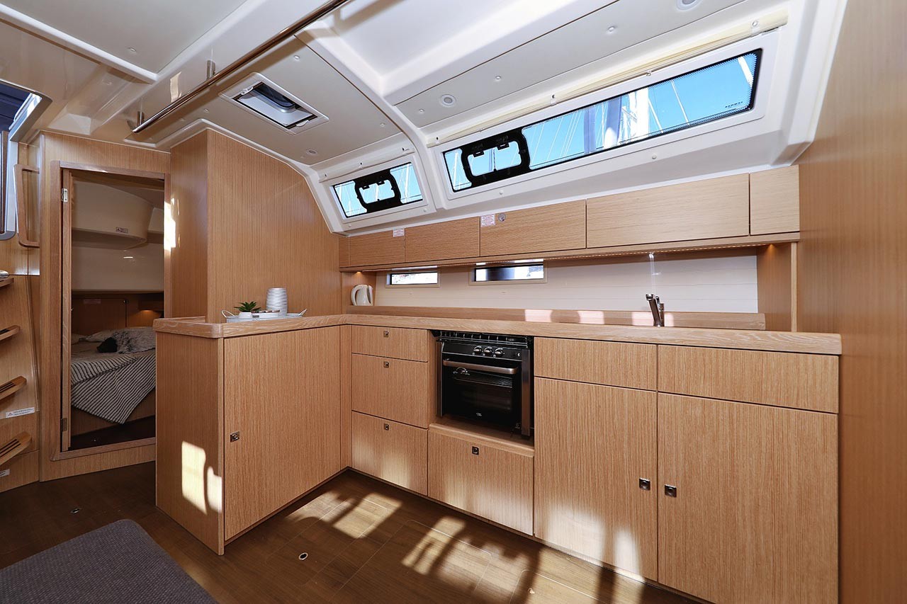 Bavaria Cruiser 46, Sirius | Yacht Charter Croatia