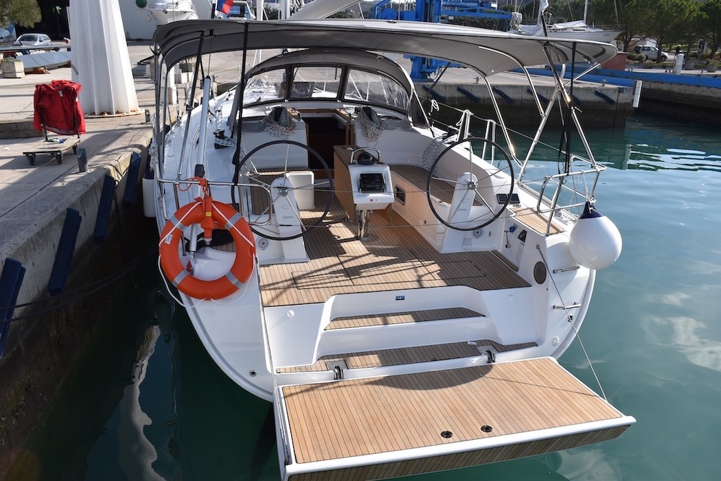 Bavaria Cruiser 46, Malbec | Yacht Charter Croatia