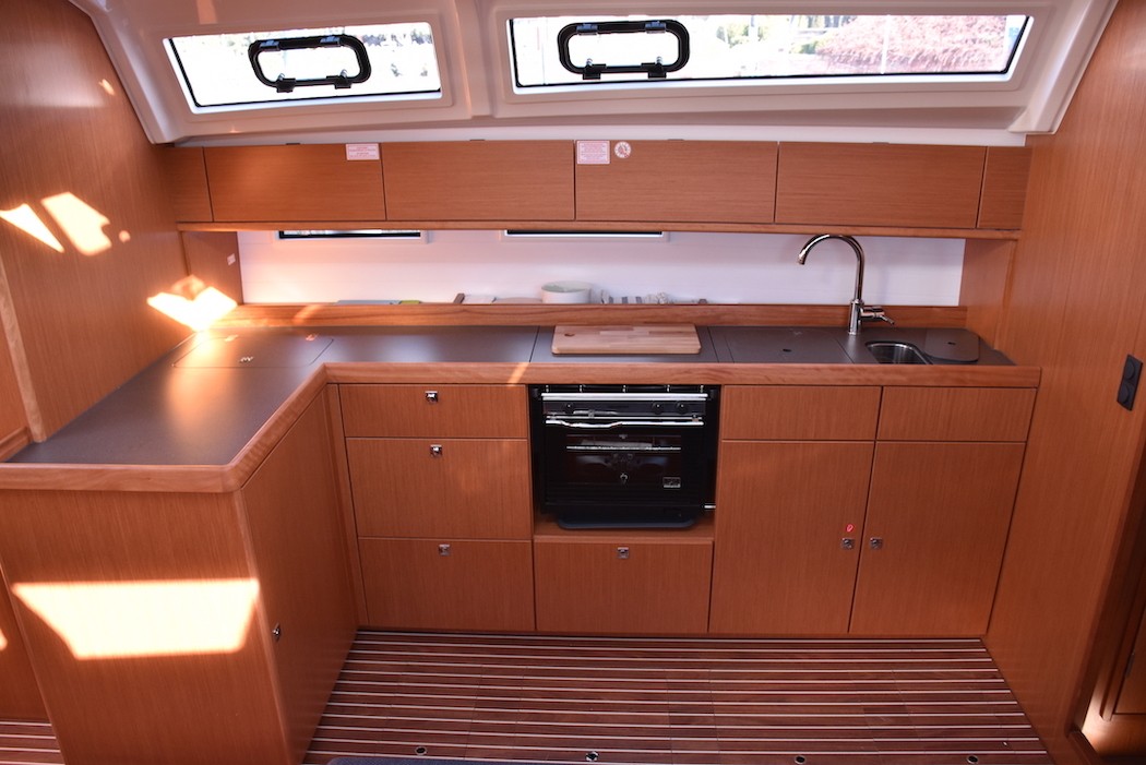 Bavaria Cruiser 46, Malbec | Yacht Charter Croatia