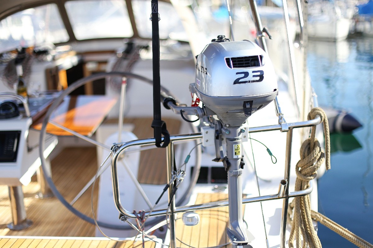 Bavaria Cruiser 46, Viribus Unitis | Yacht Charter Croatia