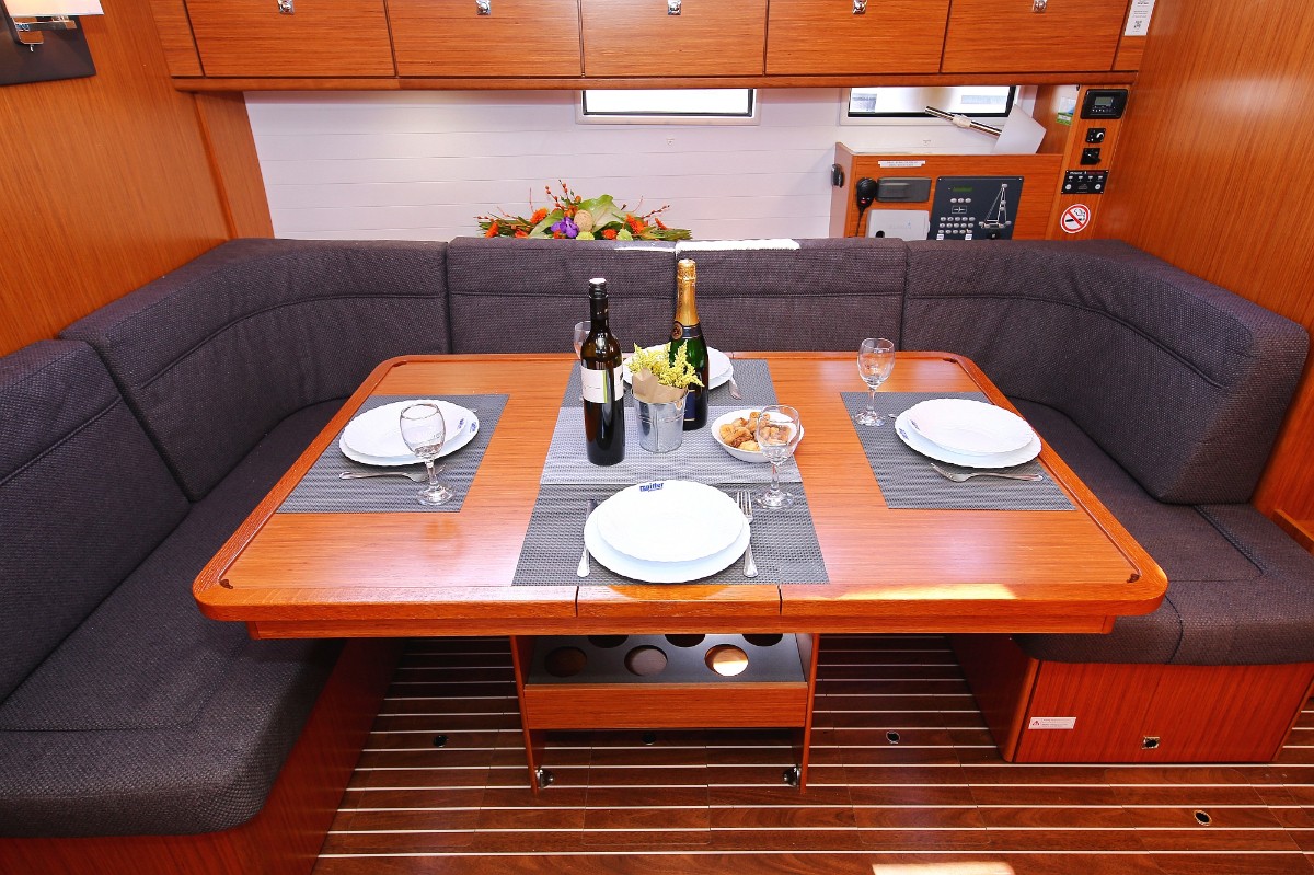 Bavaria Cruiser 46, Viribus Unitis | Yacht Charter Croatia