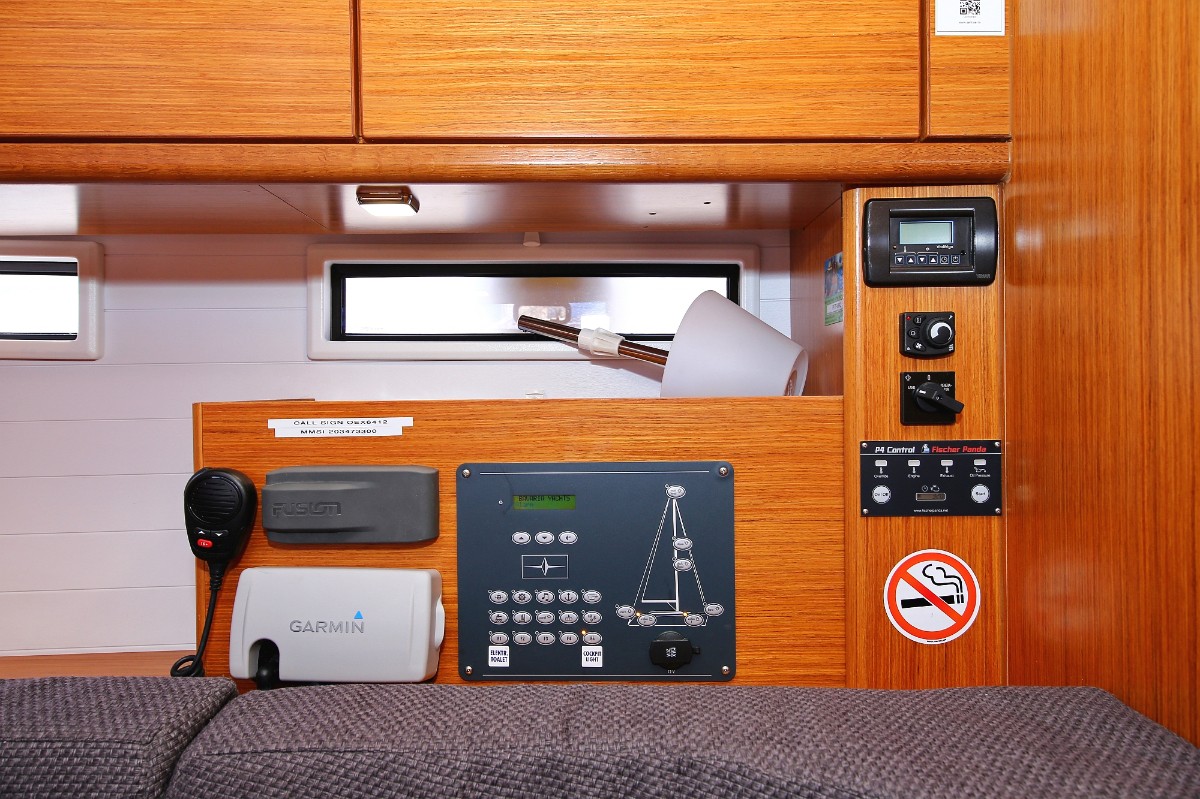 Bavaria Cruiser 46, Viribus Unitis | Yacht Charter Croatia