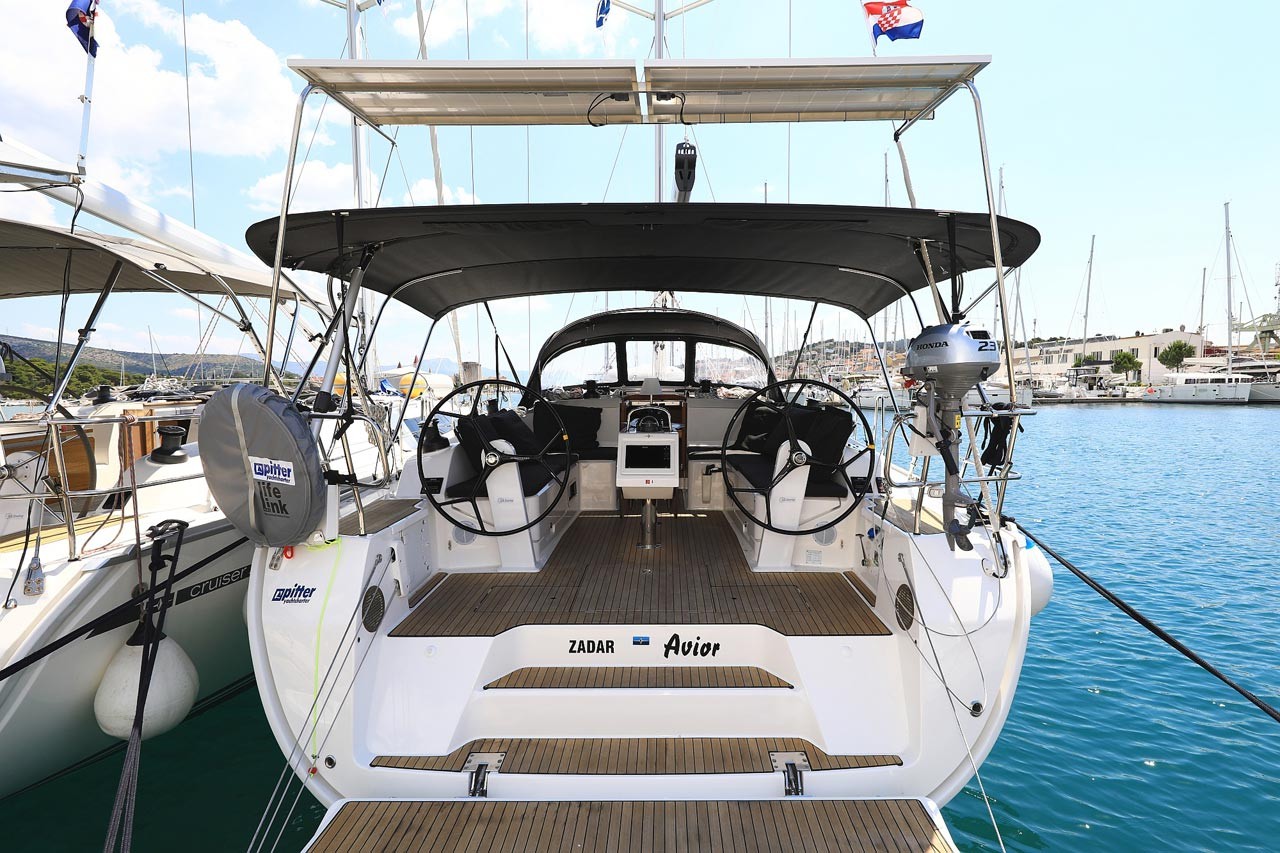 Bavaria Cruiser 46, Avior | Yacht Charter Croatia