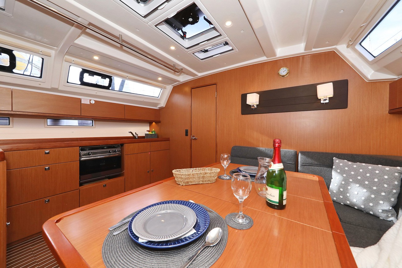Bavaria Cruiser 46, Neo Star V | Yacht Charter Croatia
