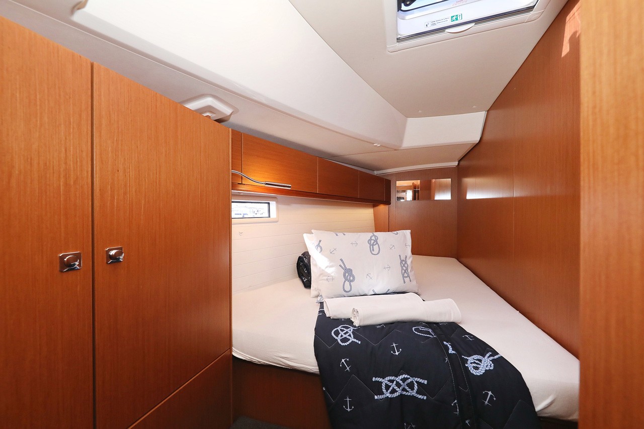 Bavaria Cruiser 46, Neo Star V | Yacht Charter Croatia
