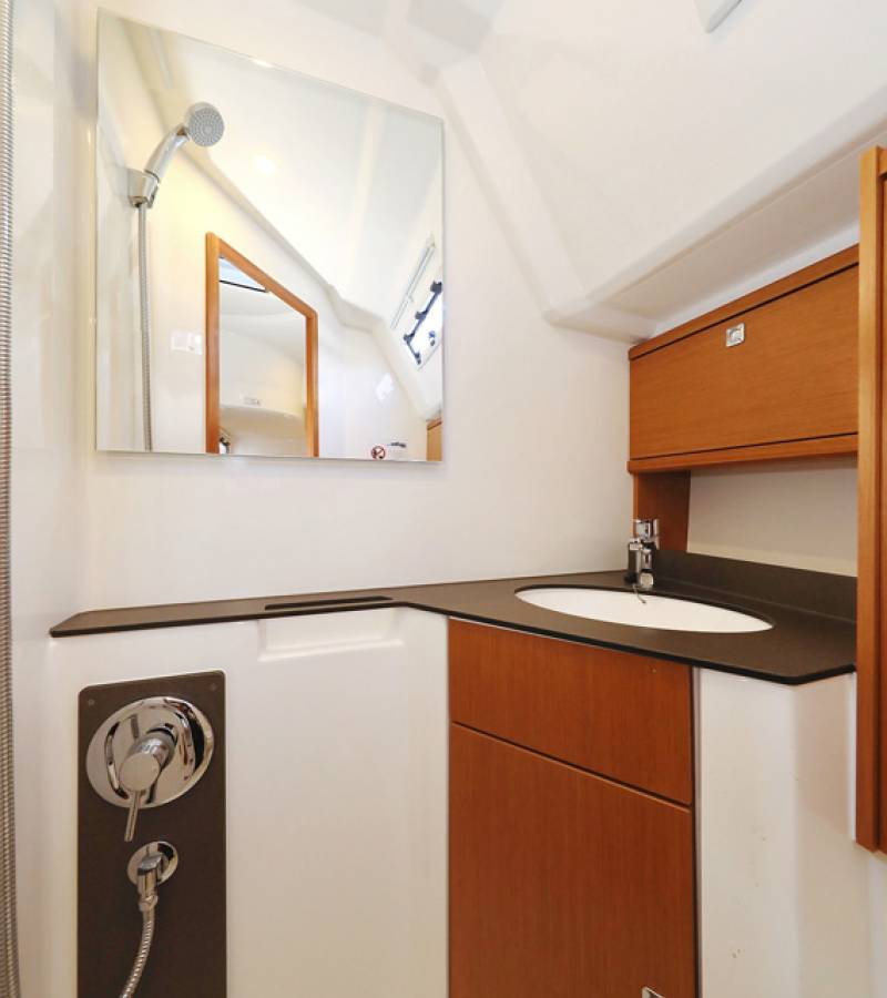 Bavaria Cruiser 46, Neo Star V | Yacht Charter Croatia