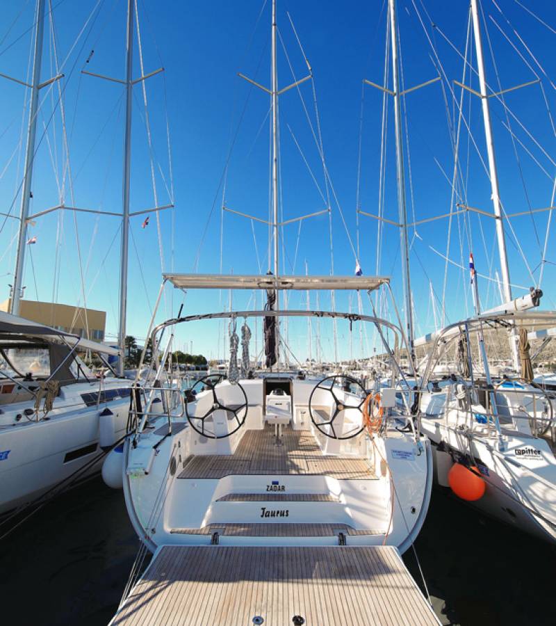 Bavaria Cruiser 46, Taurus | Yacht Charter Croatia