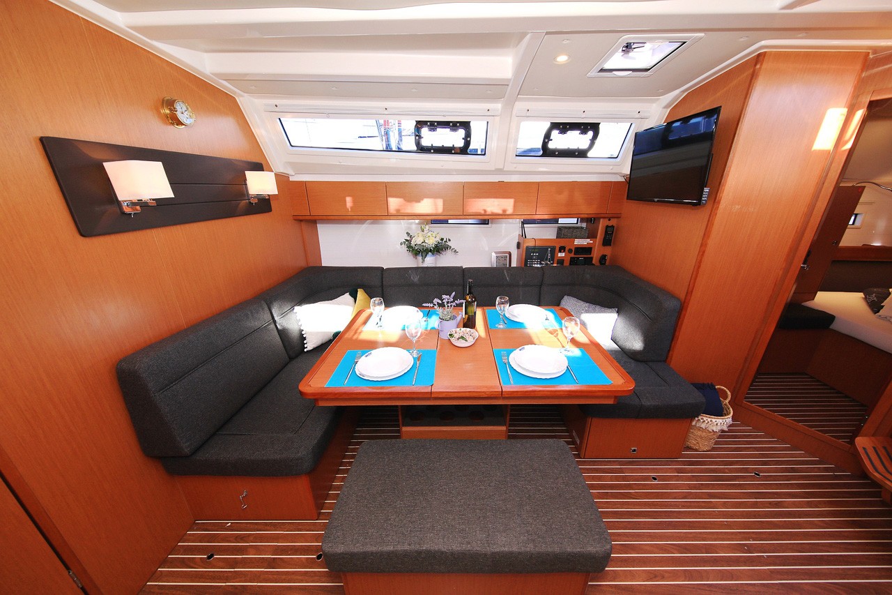 Bavaria Cruiser 46, Taurus | Yacht Charter Croatia
