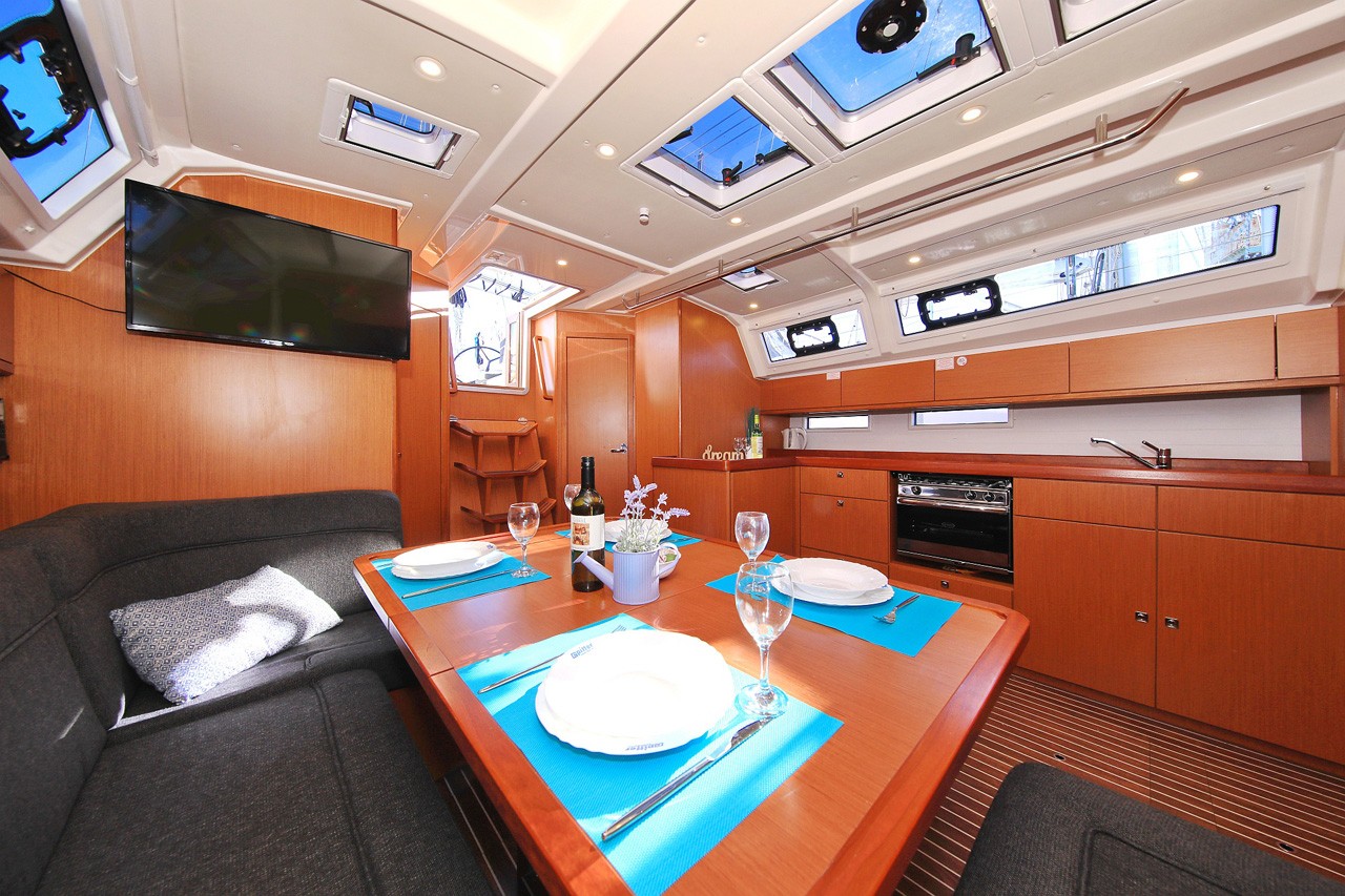 Bavaria Cruiser 46, Taurus | Yacht Charter Croatia