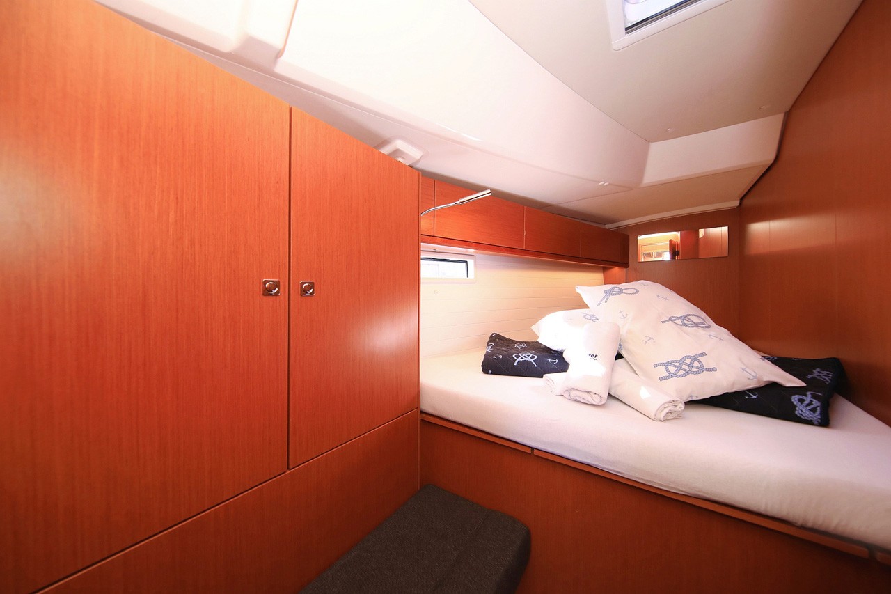Bavaria Cruiser 46, Taurus | Yacht Charter Croatia