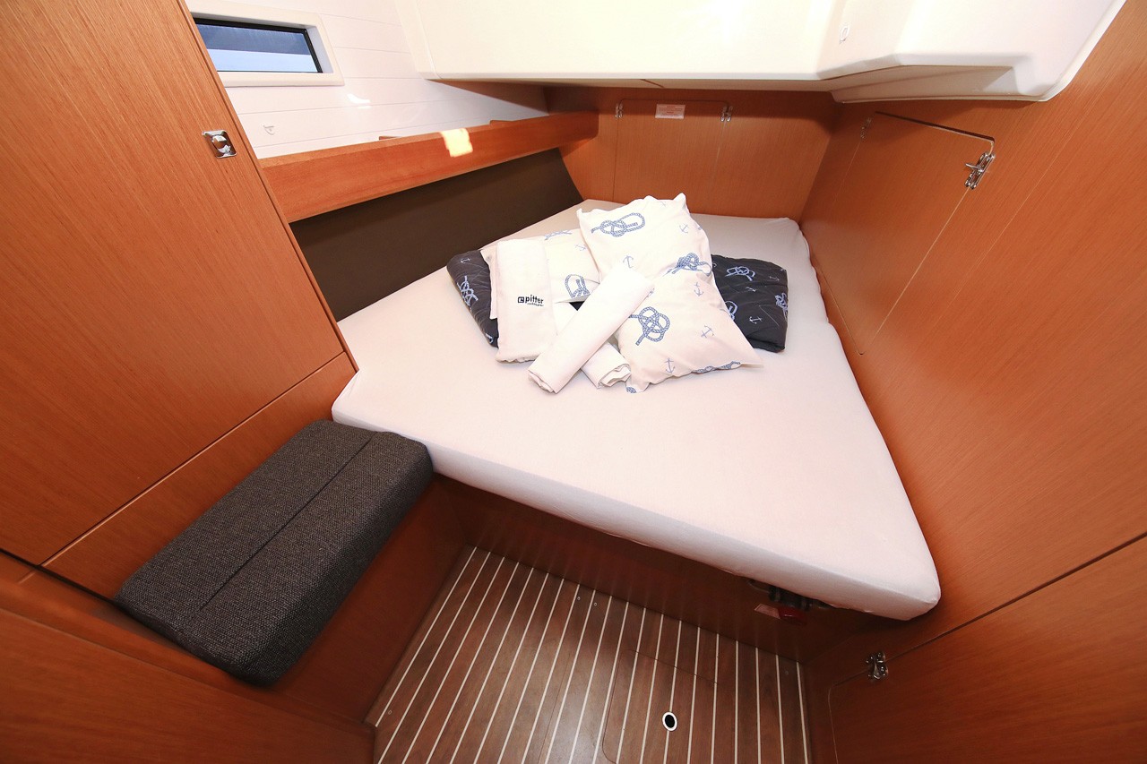 Bavaria Cruiser 46, Taurus | Yacht Charter Croatia