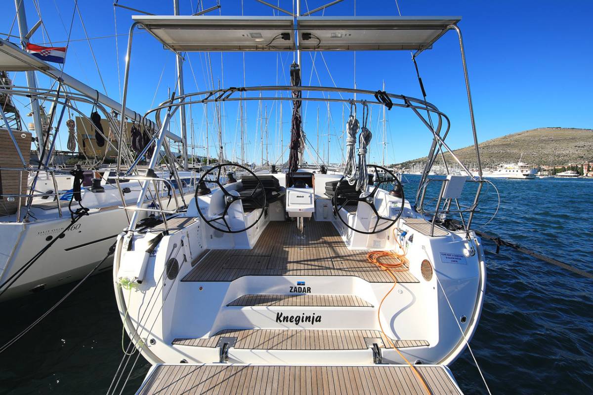 Bavaria Cruiser 46, Kneginja | Yacht Charter Croatia
