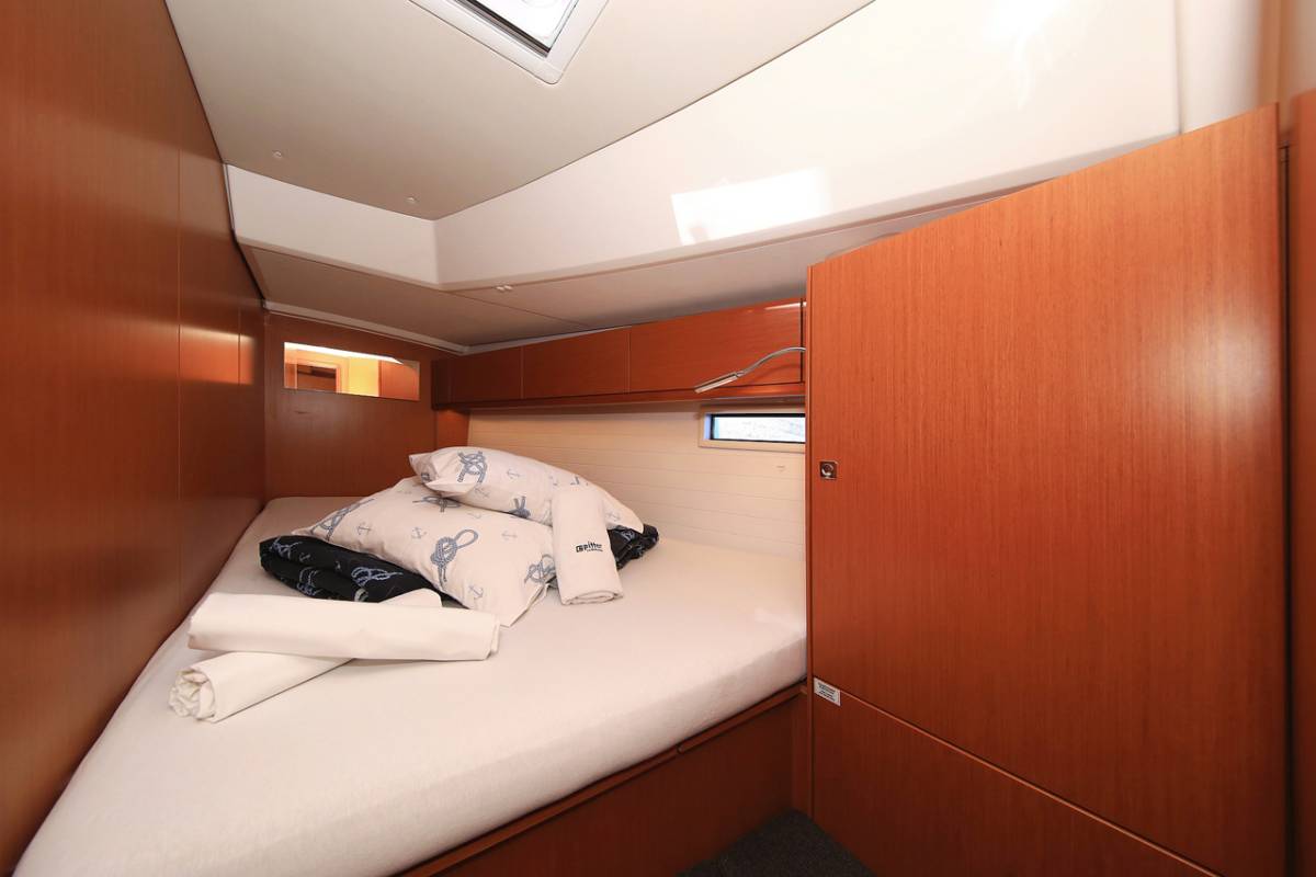 Bavaria Cruiser 46, Kneginja | Yacht Charter Croatia