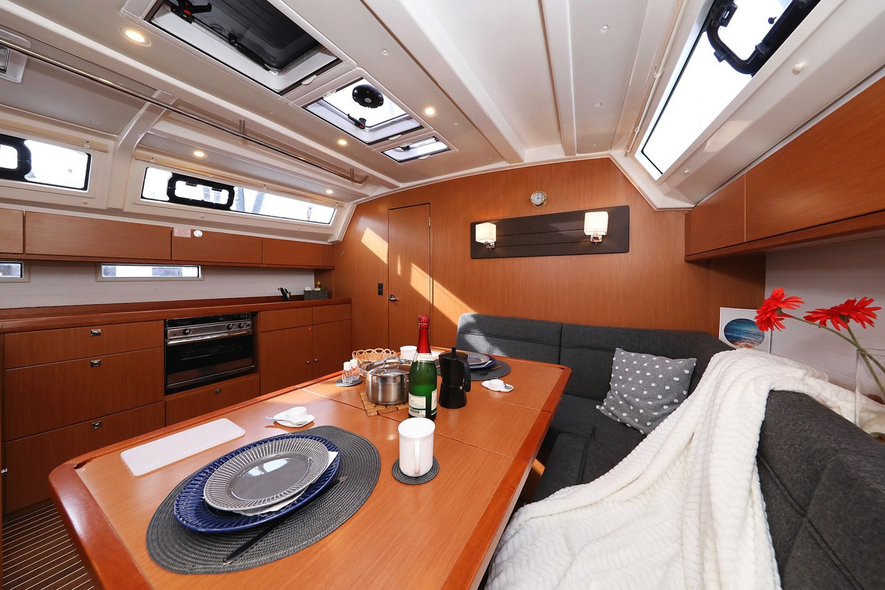 Bavaria Cruiser 46, Bella III | Yachtcharter Kroatien