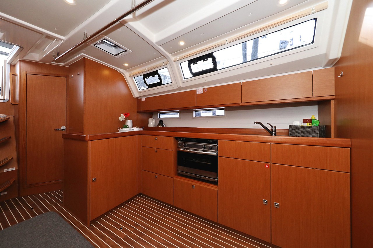 Bavaria Cruiser 46, Bella III | Yachtcharter Kroatien