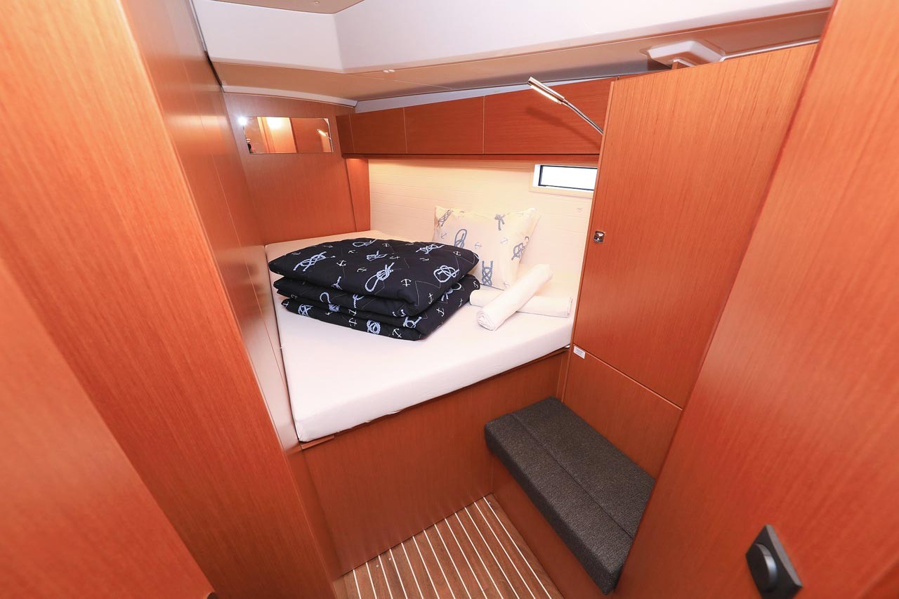 Bavaria Cruiser 46, Evodia 1 | Yacht Charter Croatia