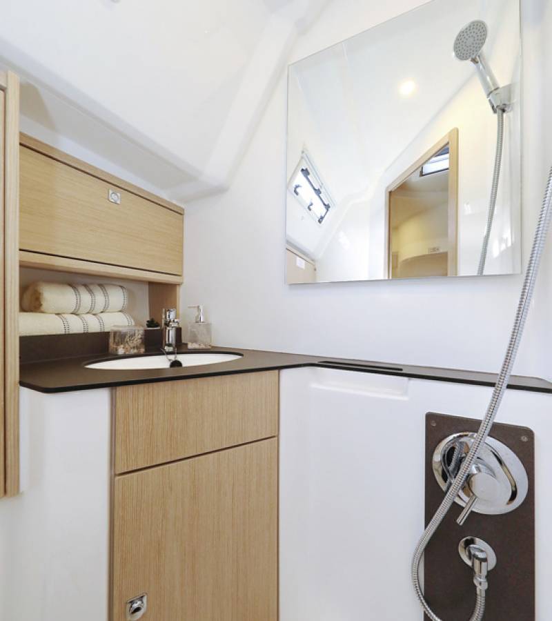 Bavaria Cruiser 46, silence four | Yacht Charter Croatia