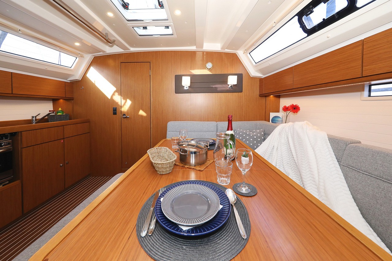 Bavaria Cruiser 46, Rocky I | Yacht Charter Croatia