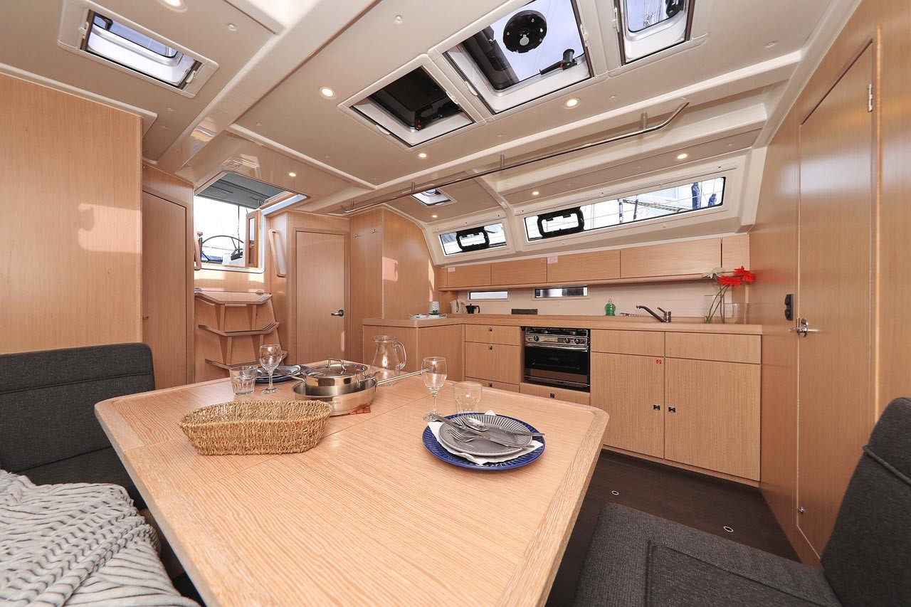 Bavaria Cruiser 46, Abiona | Yacht Charter Croatia