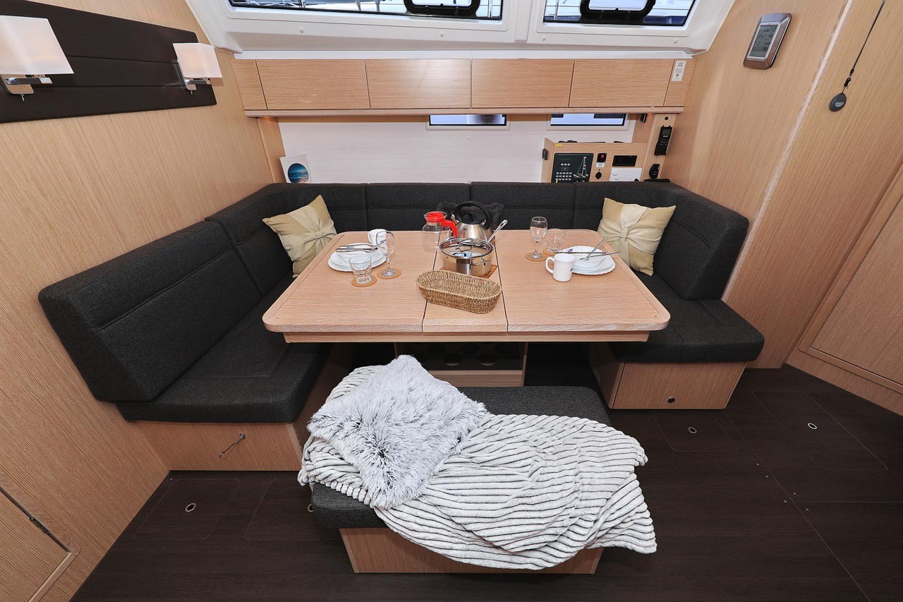 Bavaria Cruiser 46, Aiolos I | Yacht Charter Croatia