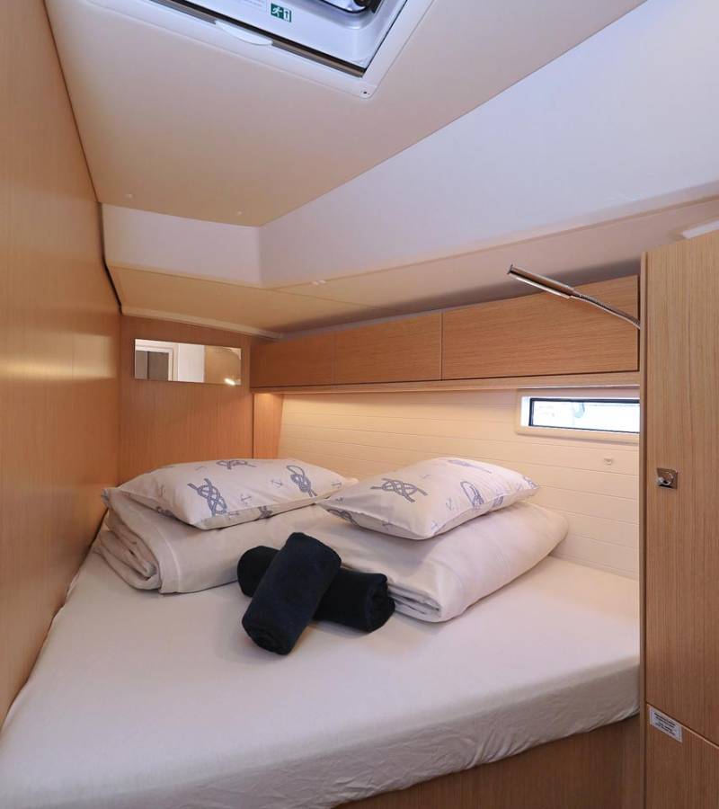 Bavaria Cruiser 46, Aiolos I | Yacht Charter Croatia