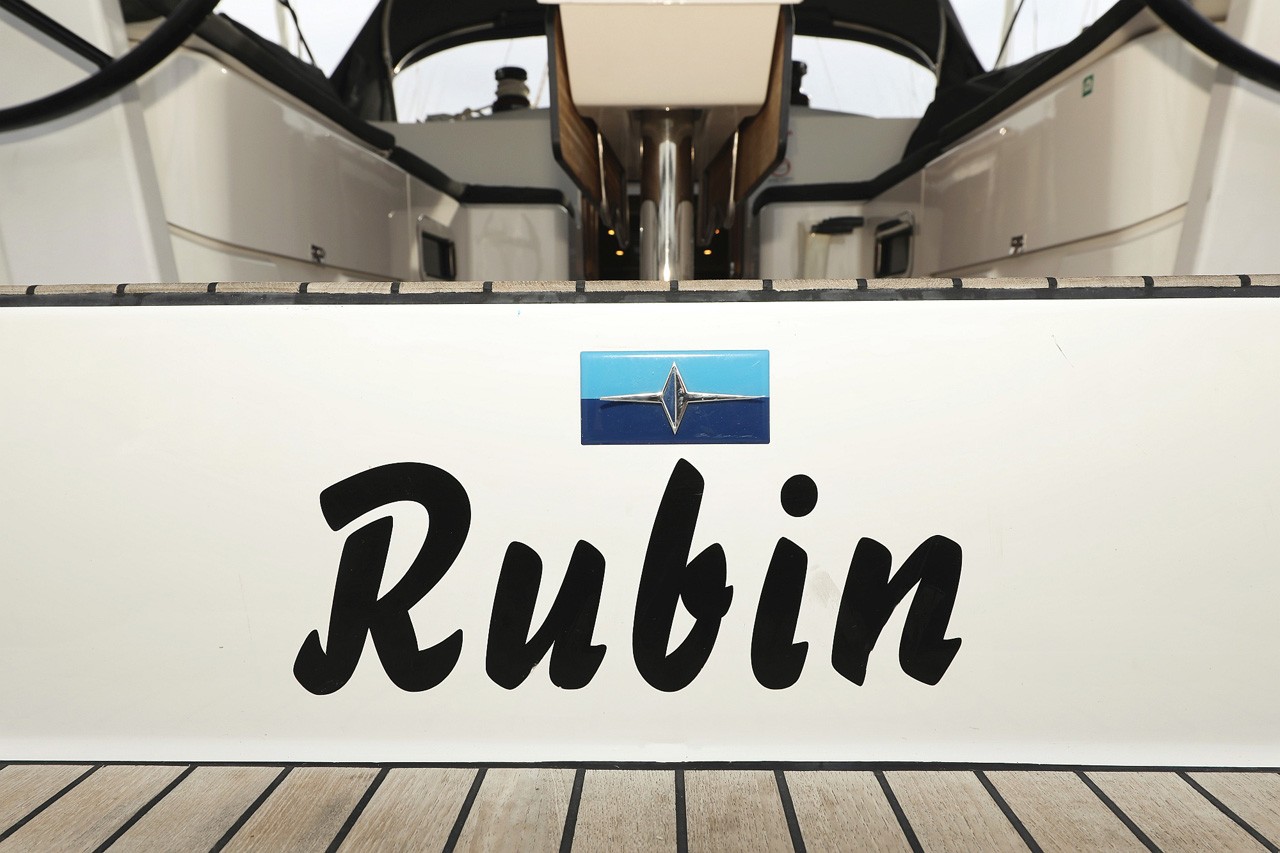 Bavaria Cruiser 46, Rubin | Yacht Charter Croatia