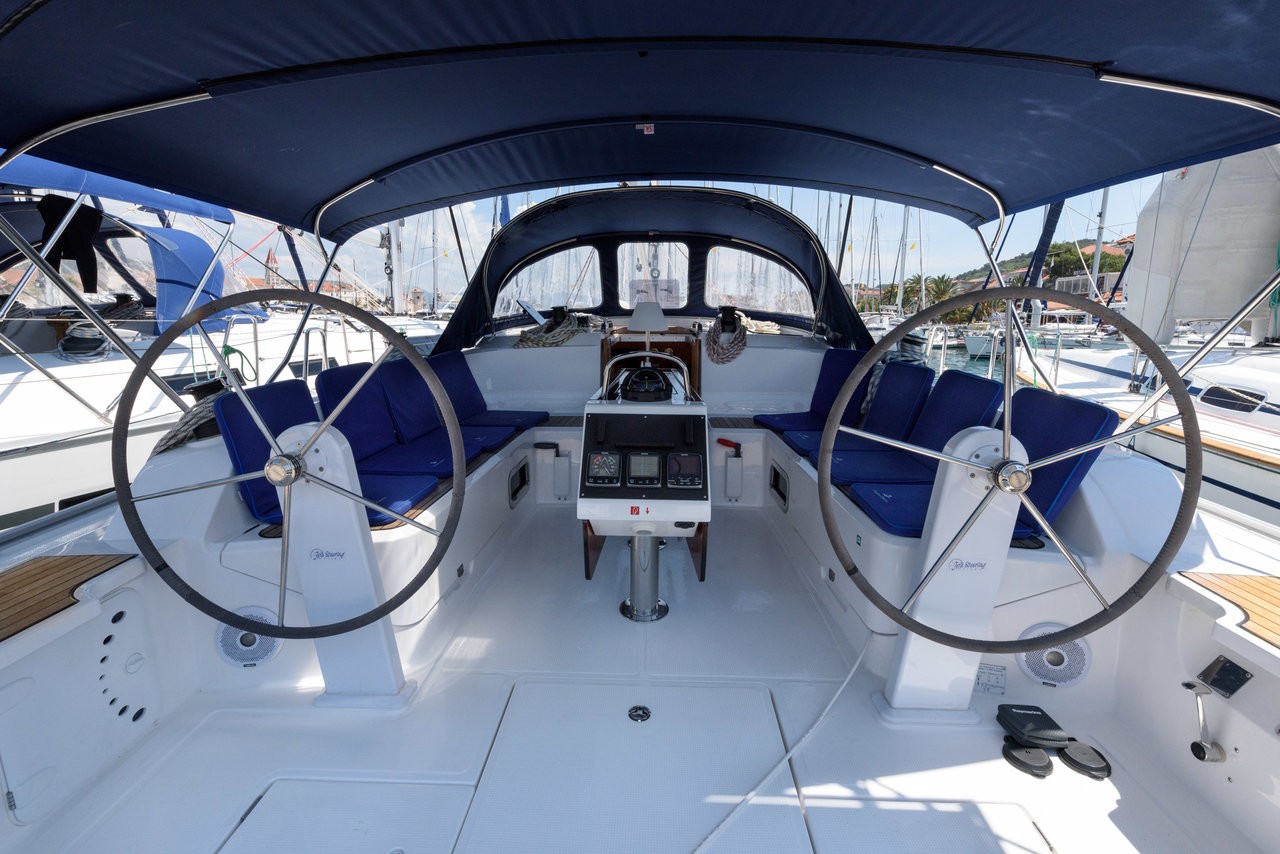 Bavaria Cruiser 46, Factor X | Yacht Charter Croatia