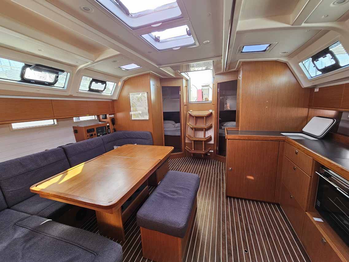 Bavaria Cruiser 46, Tac II | Yacht Charter Croatia