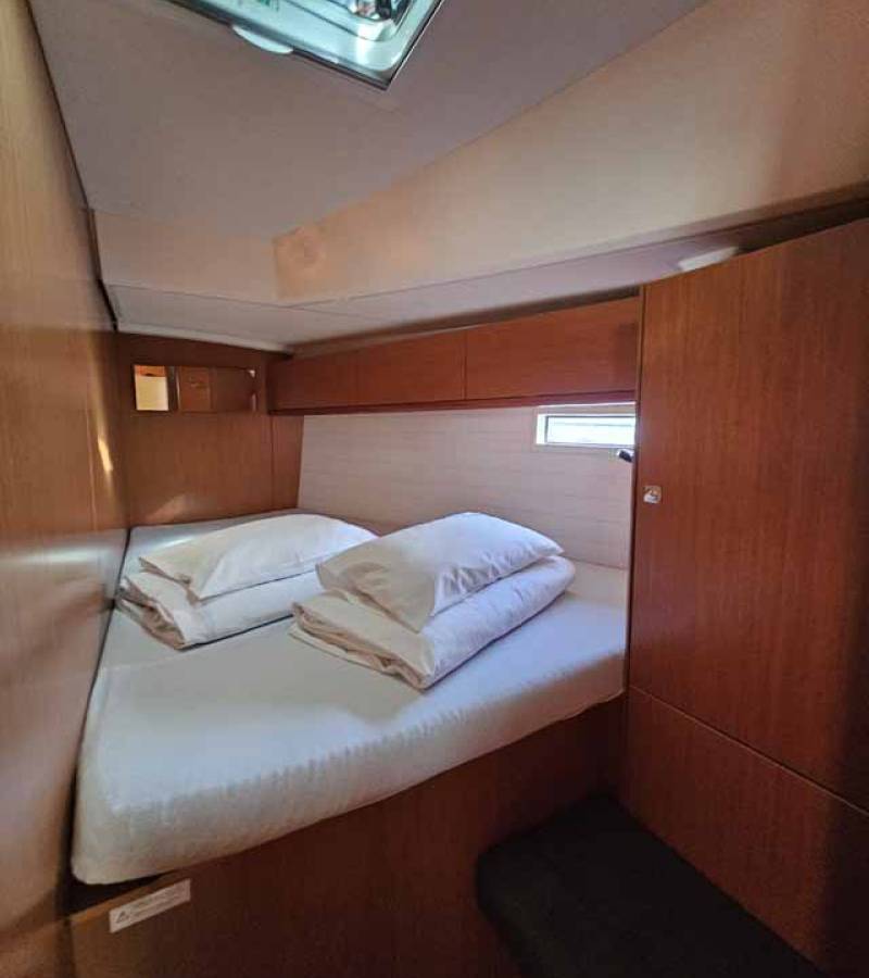 Bavaria Cruiser 46, Tac II | Yacht Charter Croatia