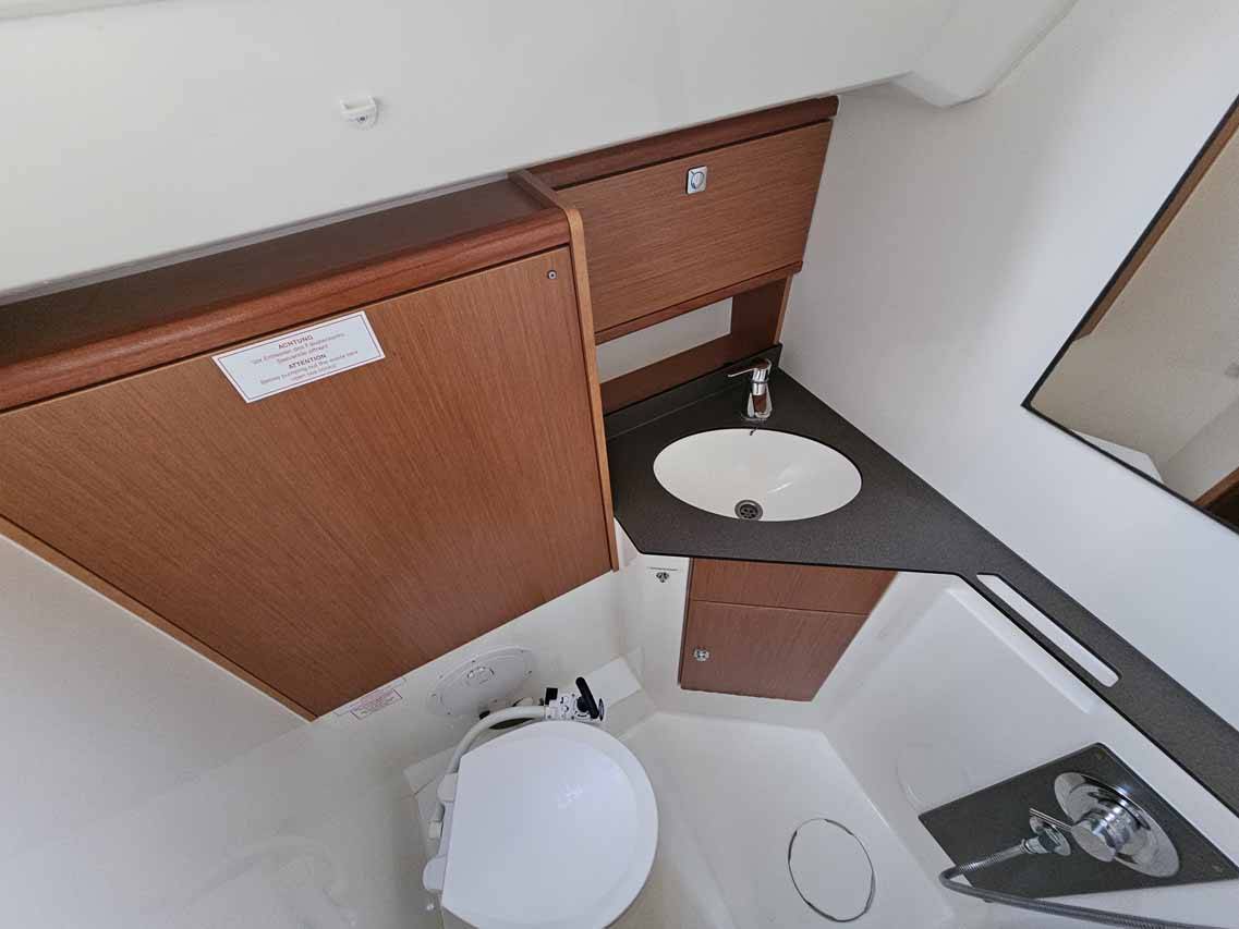 Bavaria Cruiser 46, Tac II | Yacht Charter Croatia